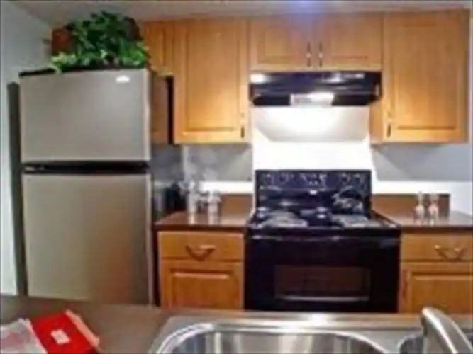 Rental by Apartment Wolf | Bellevue Riviera | 555 Normandy St, Houston, TX 77015 | apartmentwolf.com