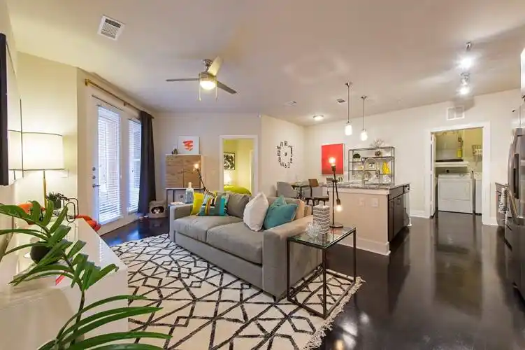 Rental by Apartment Wolf | Jefferson Heights | 1520 N Memorial Way, Houston, TX 77007 | apartmentwolf.com