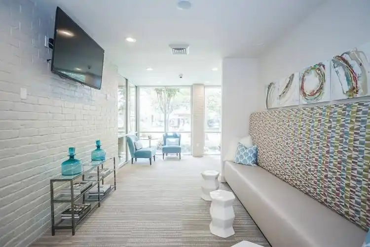 Rental by Apartment Wolf | Park at Voss | 2424 S Voss Rd, Houston, TX 77057 | apartmentwolf.com