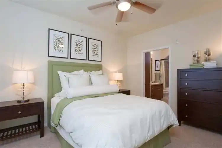 Rental by Apartment Wolf | Beacon Lakes Apartments | 555 FM 646 W, Dickinson, TX 77539 | apartmentwolf.com