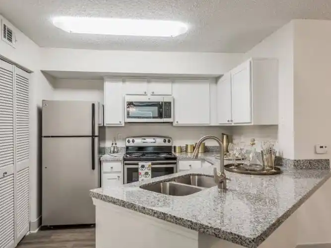 Rental by Apartment Wolf | Bahia Cove Apartments | 901 Fm 517 W, Dickinson, TX 77539 | apartmentwolf.com