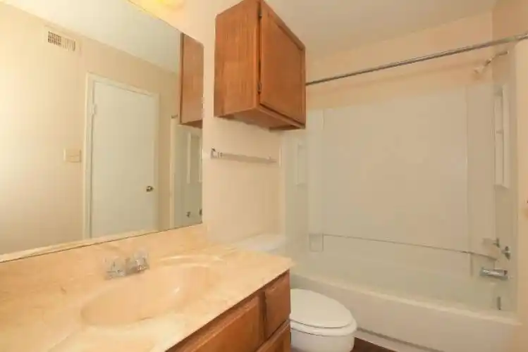 Rental by Apartment Wolf | Calder Square | 1111 W Main St, League City, TX 77573 | apartmentwolf.com