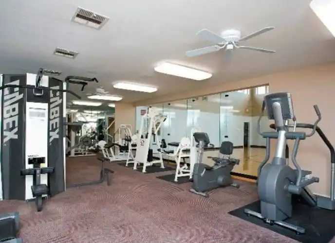 Rental by Apartment Wolf | The Springs Of Indian Creek | 2057 W Hebron Pkwy, Carrollton, TX 75010 | apartmentwolf.com