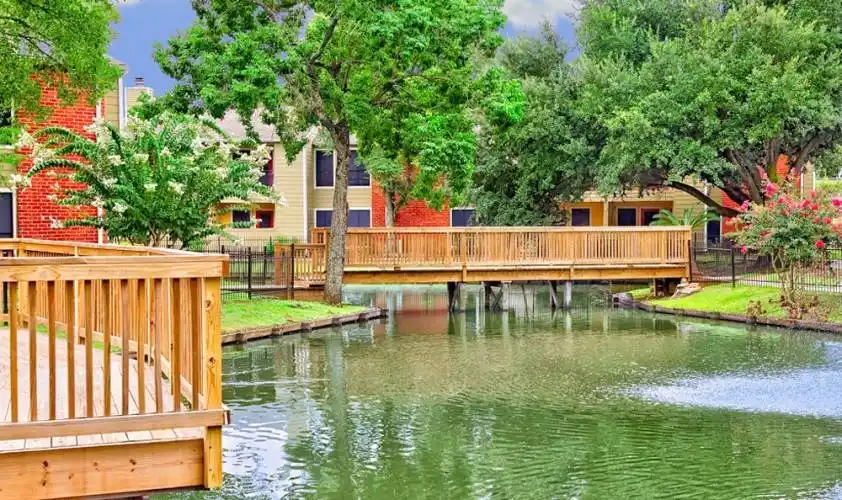 Rental by Apartment Wolf | Del Lago Apartments | 9800 Hollock St, Houston, TX 77075 | apartmentwolf.com