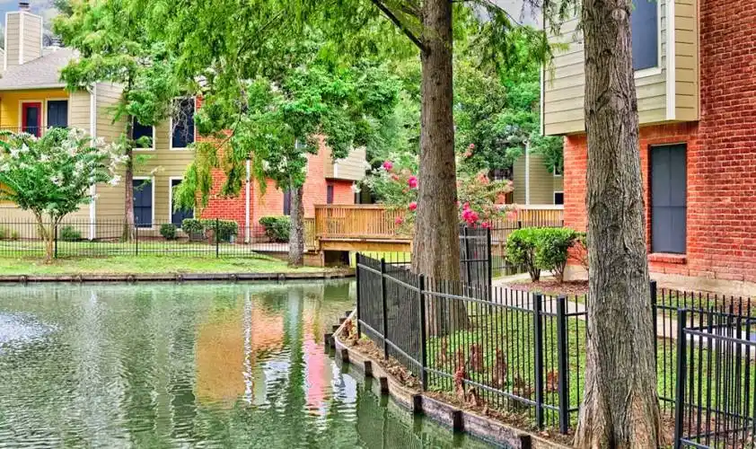 Rental by Apartment Wolf | Del Lago Apartments | 9800 Hollock St, Houston, TX 77075 | apartmentwolf.com