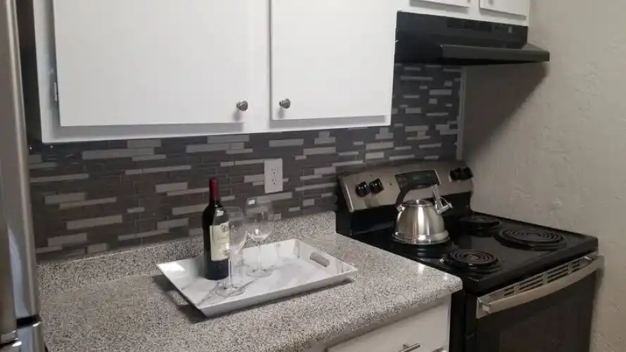 Rental by Apartment Wolf | Banyan Bay Apartment Homes | 5601 FM 517 E, Dickinson, TX 77539 | apartmentwolf.com