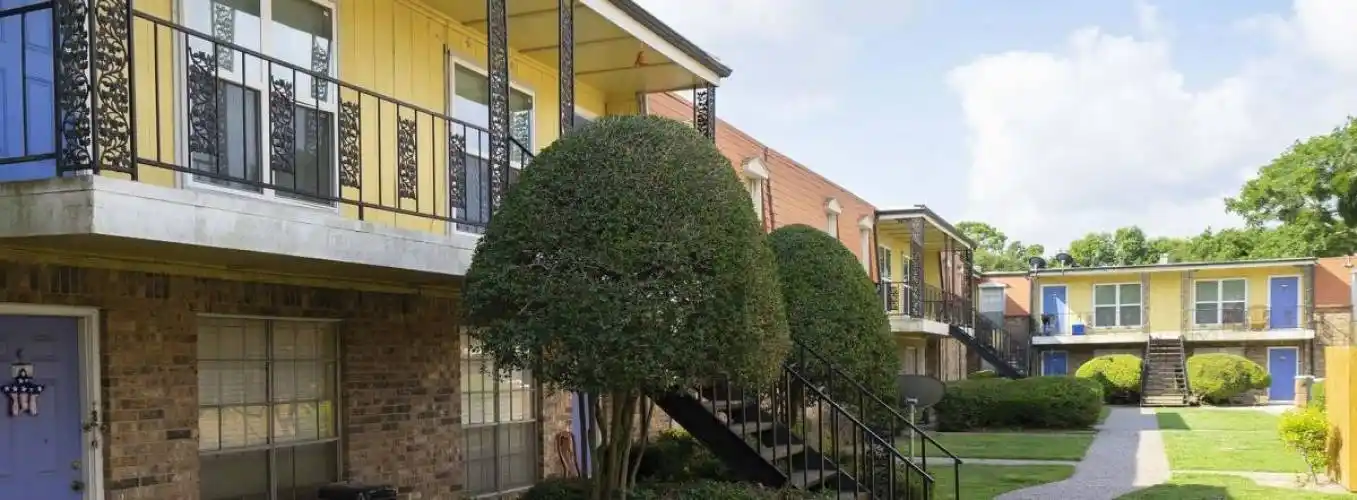 Rental by Apartment Wolf | Marina Club | 1200 Missouri St, Baytown, TX 77520 | apartmentwolf.com