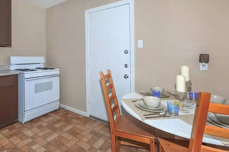 Rental by Apartment Wolf | Patricia Manor | 2503-2525 Patricia Manor Pl, Houston, TX 77012 | apartmentwolf.com