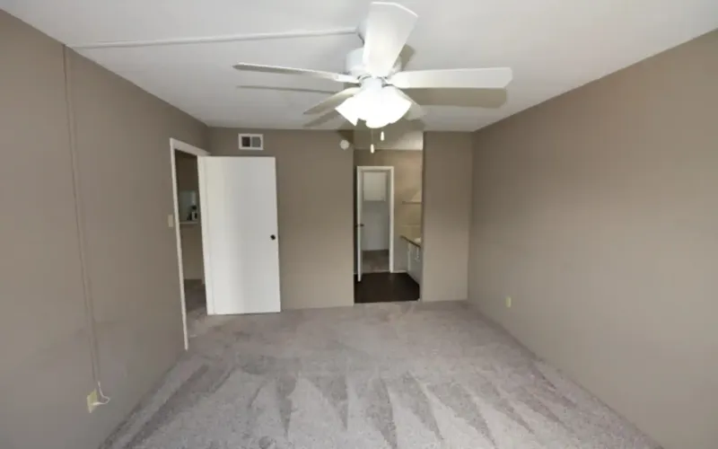 Rental by Apartment Wolf | Leonora Apartments | 7611 Glenview Dr | apartmentwolf.com