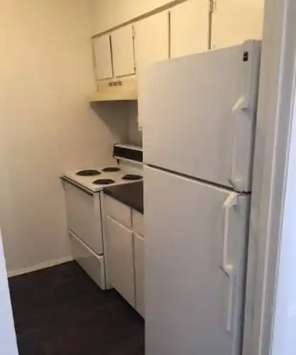 Rental by Apartment Wolf | Holiday Hills II | 2405 Bahama Rd, Dallas, TX 75211 | apartmentwolf.com