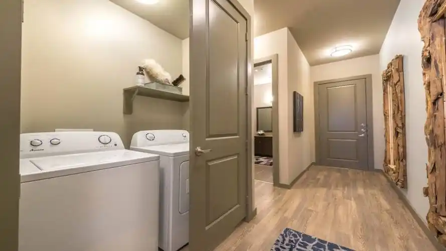 Rental by Apartment Wolf | Modera Flats | 1755 Wyndale St, Houston, TX 77030 | apartmentwolf.com