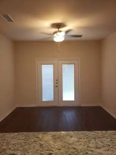 Rental by Apartment Wolf | Lakebridge I & II | 300 Woerner Rd, Houston, TX 77090 | apartmentwolf.com