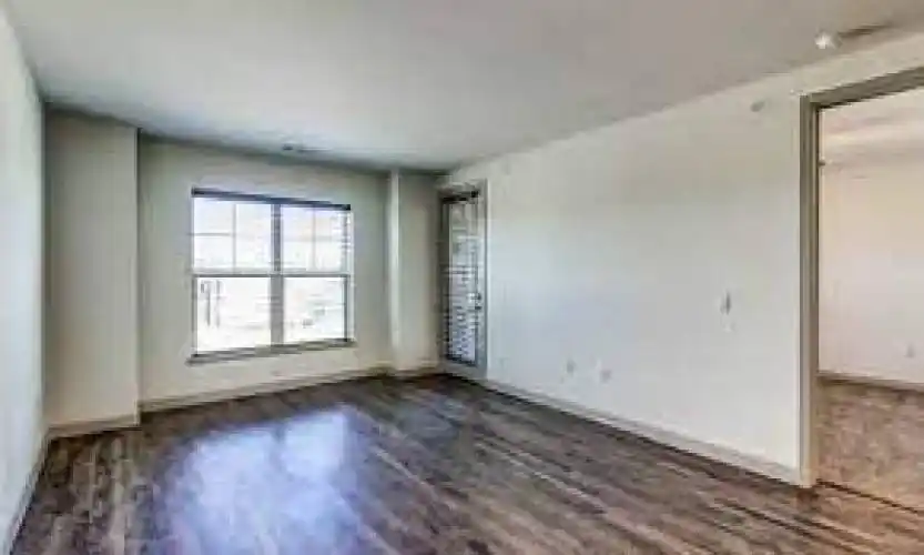 Rental by Apartment Wolf | Dalcor Urban | 960 Ridgeview Dr | apartmentwolf.com