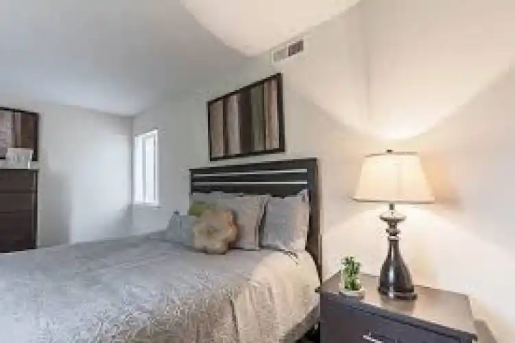 Rental by Apartment Wolf | Jefferson at the Grove | 16220 Pheobe Rd | apartmentwolf.com