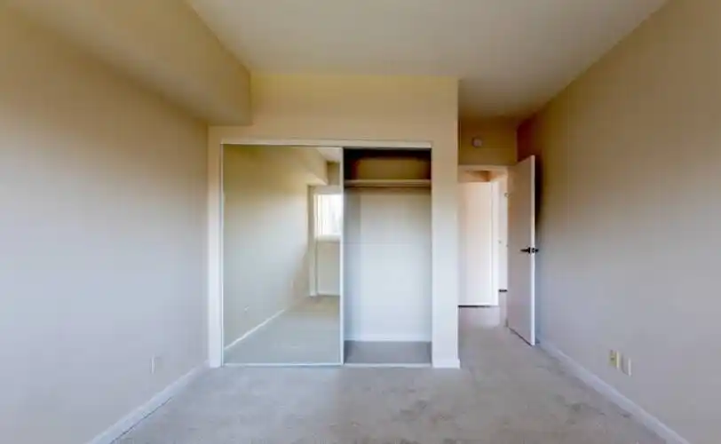 Rental by Apartment Wolf | Alto Park Cities | 5801 Grassmere Ln | apartmentwolf.com