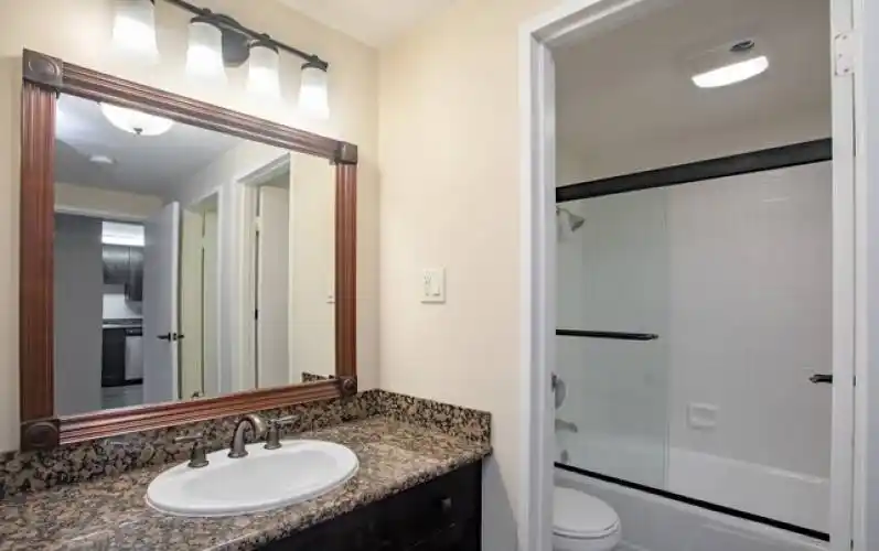 Rental by Apartment Wolf | Alto Park Cities | 5801 Grassmere Ln | apartmentwolf.com