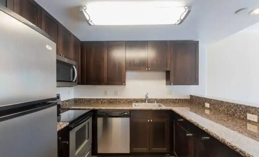 Rental by Apartment Wolf | Alto Park Cities | 5801 Grassmere Ln | apartmentwolf.com