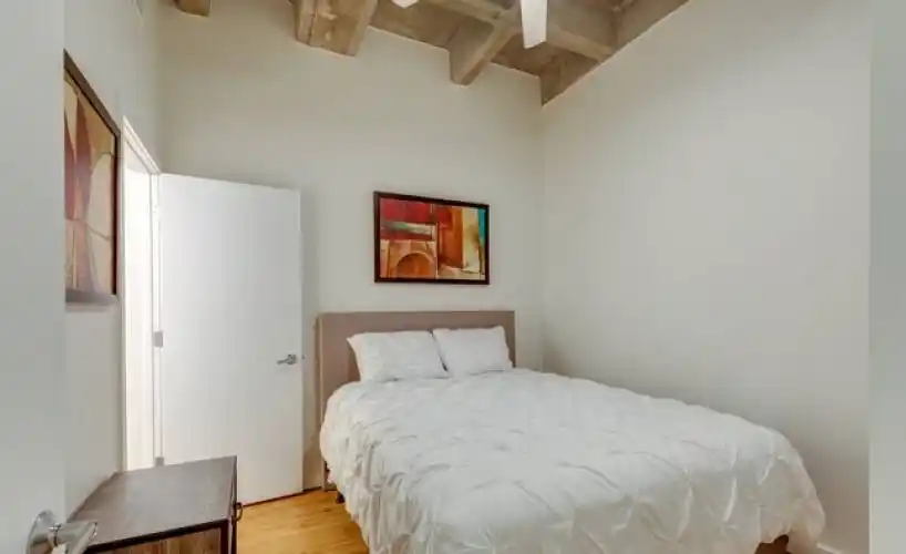 Rental by Apartment Wolf | Allen Flats | Montgomery Blvd | apartmentwolf.com