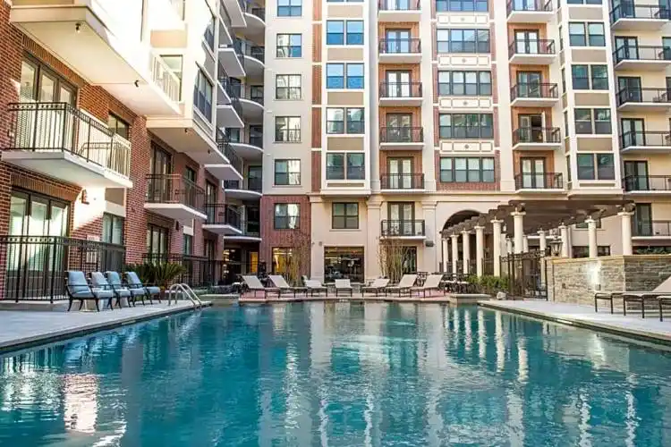 Rental by Apartment Wolf | Dallas Downtown Lofts | Commerce Street | apartmentwolf.com