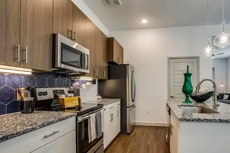 Rental by Apartment Wolf | Fort Worth Flats | N Central Expy | apartmentwolf.com