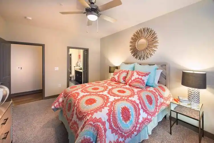 Rental by Apartment Wolf | Cullen Flats | Cullen Blvd | apartmentwolf.com