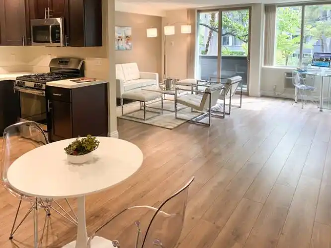 Rental by Apartment Wolf | 416 W 12th St | 416 W 12th St | apartmentwolf.com