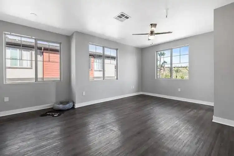 Rental by Apartment Wolf | Alteza Condos | 610 E Market St | apartmentwolf.com