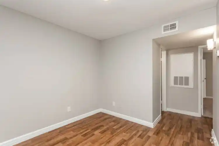 Rental by Apartment Wolf | Square Green Lofts | 2010 S Cesar Chavez Blvd | apartmentwolf.com