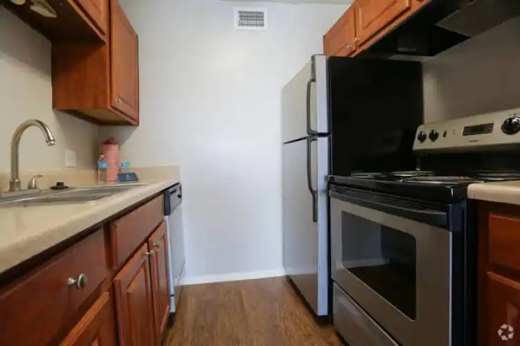 Rental by Apartment Wolf | Highline Richardson | 155 W Cityline Dr | apartmentwolf.com