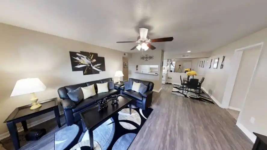 Rental by Apartment Wolf | Farmers Branch Villas Uptown | 12099 Luna Rd | apartmentwolf.com