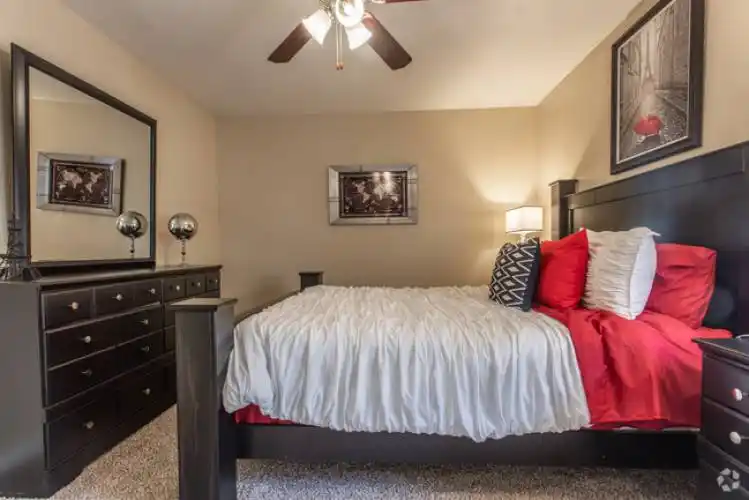 Rental by Apartment Wolf | Farmers Branch Villas Uptown | 12099 Luna Rd | apartmentwolf.com