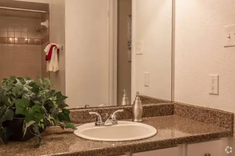 Rental by Apartment Wolf | Farmers Branch Villas Uptown | 12099 Luna Rd | apartmentwolf.com