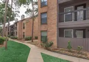 Rental by Apartment Wolf | Sunrise at Atascocita | 7850 Fm 1960 Rd E, Humble, TX 77346 | apartmentwolf.com