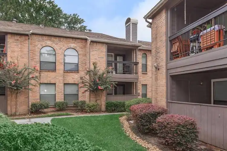 Rental by Apartment Wolf | Sunrise at Atascocita | 7850 Fm 1960 Rd E, Humble, TX 77346 | apartmentwolf.com