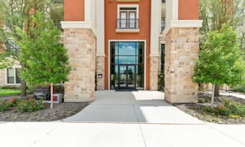 Rental by Apartment Wolf | Dolce Living Twin Creeks | 659 Junction Dr, Allen, TX 75013 | apartmentwolf.com