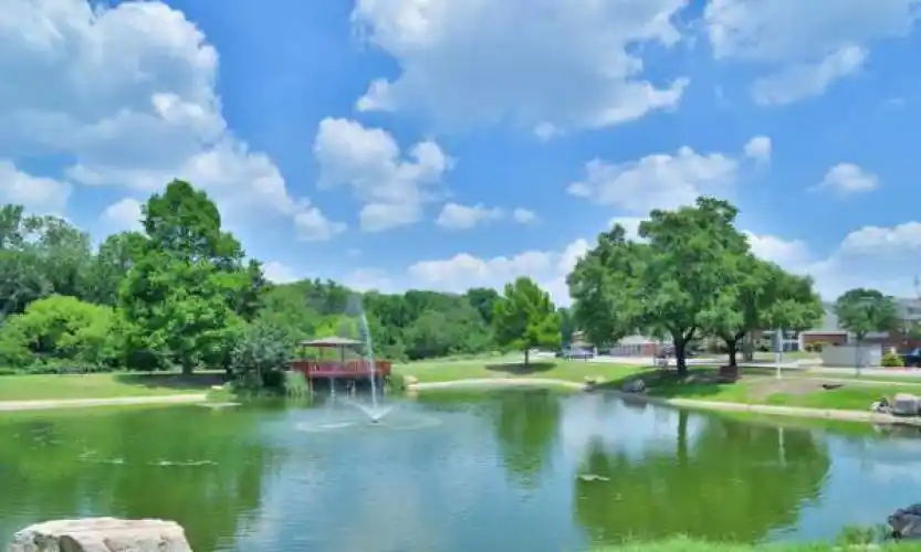 Rental by Apartment Wolf | Fountains at Steeplechase Apartments | 7301 Alma Dr, Plano, TX 75025 | apartmentwolf.com