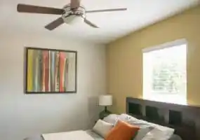 Rental by Apartment Wolf | Loop South Condo Villas | 2425 W Loop S | apartmentwolf.com