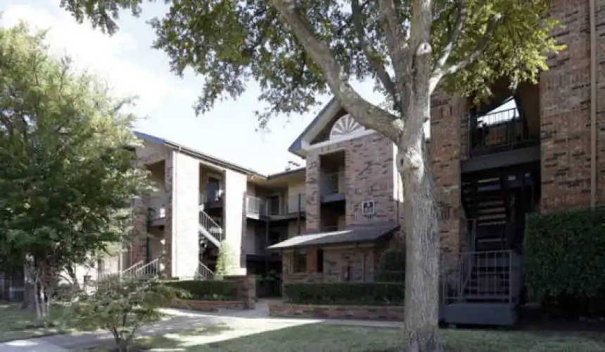 Rental by Apartment Wolf | Fairway Greens | 11011 Woodmeadow Pky, Dallas, TX 75228 | apartmentwolf.com