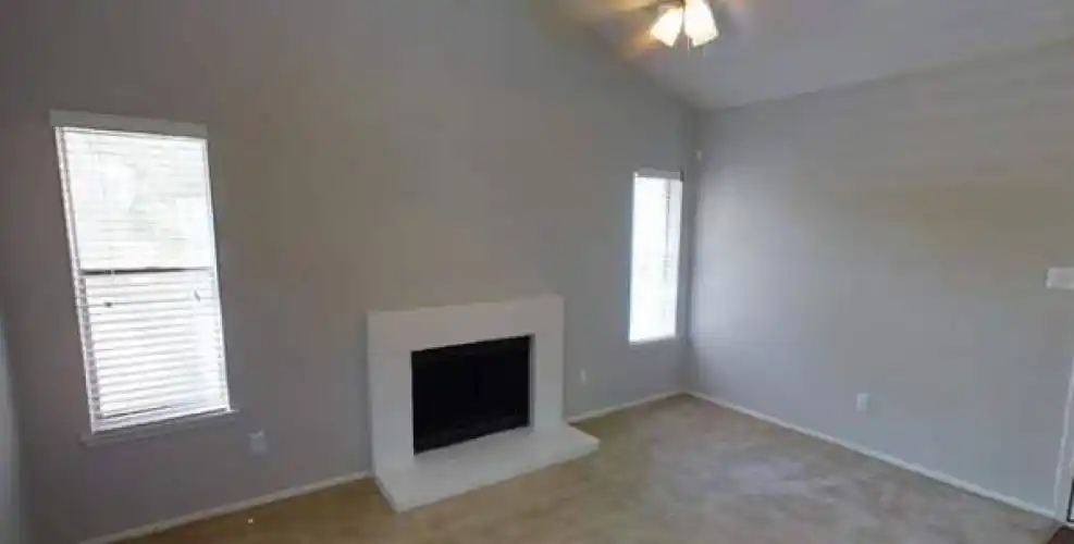 Rental by Apartment Wolf | Lofton Place | 1601 Eastchase Pky, Fort Worth, TX 76120 | apartmentwolf.com