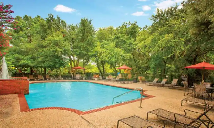 Rental by Apartment Wolf | Retreat at Spring Park | 2701 Lookout Dr, Garland, TX 75044 | apartmentwolf.com