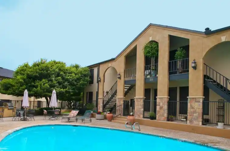 Rental by Apartment Wolf | The Fountains Apartments | 10004 Regal Park Ln, Dallas, TX 75230 | apartmentwolf.com