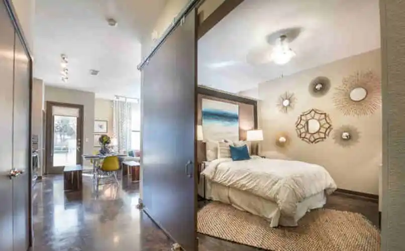 Rental by Apartment Wolf | The Henderson | 5215 Belmont Ave, Dallas, TX 75206 | apartmentwolf.com