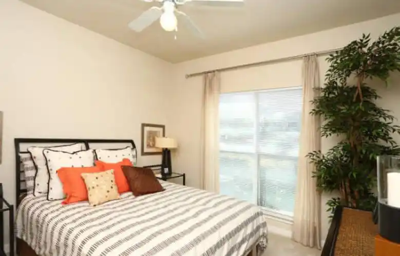 Rental by Apartment Wolf | Sixty25 at Ridglea Hills | 6025 Milburn St, Fort Worth, TX 76116 | apartmentwolf.com