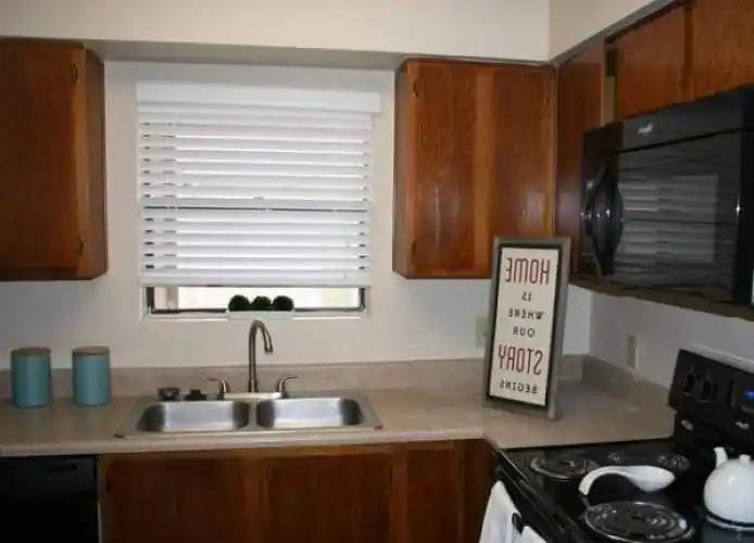 Rental by Apartment Wolf | The Hub at Chisholm Trail | 6401 Hulen Bend Blvd, Fort Worth, TX 76132 | apartmentwolf.com