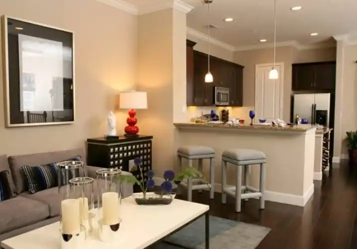 Rental by Apartment Wolf | Grand Reserve | 6044 E Lovers Ln, Dallas, TX 75206 | apartmentwolf.com