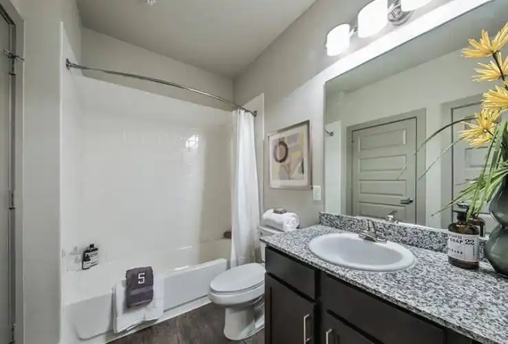 Rental by Apartment Wolf | SilverStream | 21077 Kingsland Blvd, Katy, TX 77450 | apartmentwolf.com