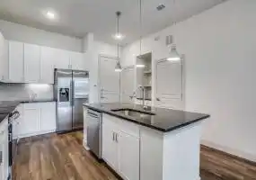 Rental by Apartment Wolf | Citadel | 2220 Pinegate Dr, Houston Heights, TX 77008 | apartmentwolf.com