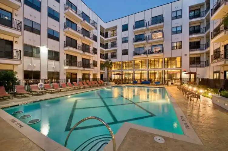 Rental by Apartment Wolf | Heights West End | 4020 Koehler St, Houston, TX 77007 | apartmentwolf.com