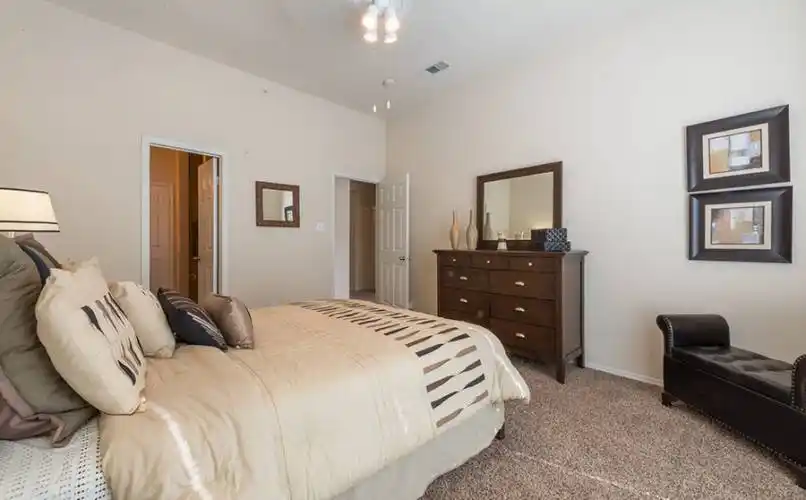 Rental by Apartment Wolf | Northend | 2323 N Field St, Dallas, TX 75201 | apartmentwolf.com