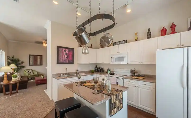 Rental by Apartment Wolf | Northend | 2323 N Field St, Dallas, TX 75201 | apartmentwolf.com